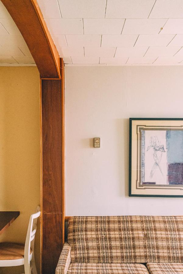 Nordet Motel Saint Georges De Malbaie Eksteriør bilde