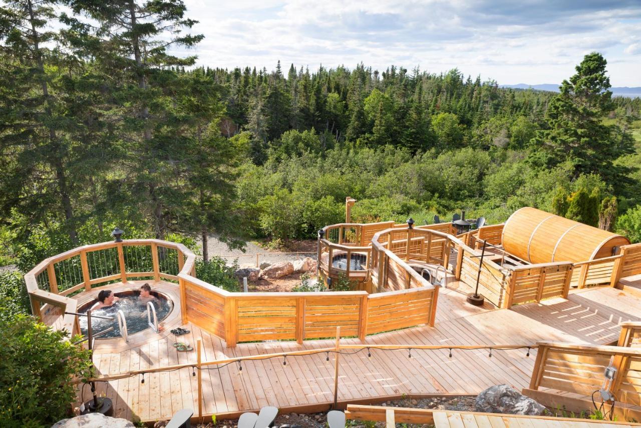 Nordet Motel Saint Georges De Malbaie Eksteriør bilde